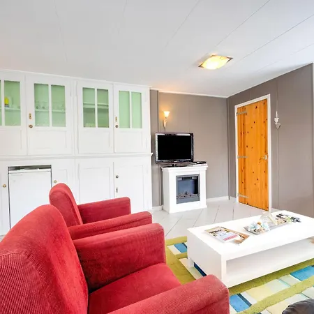 In Near Maastricht, Cleaning Included Ulestraten